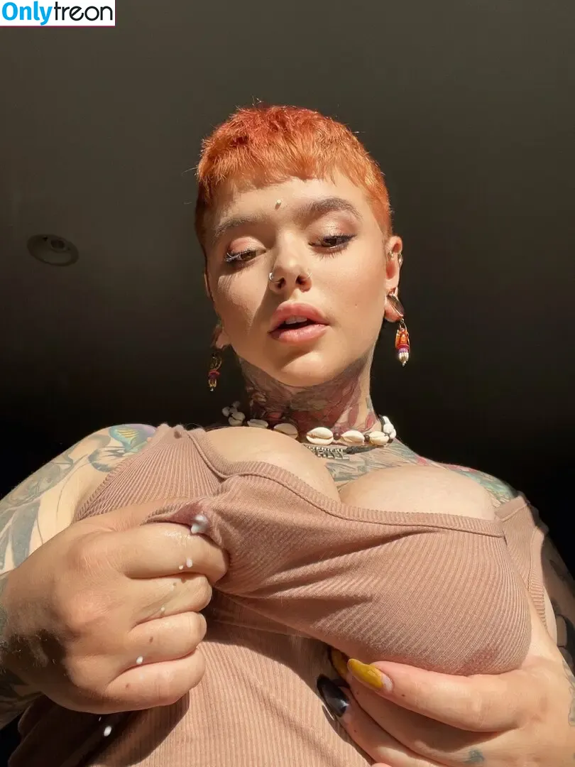 GillianJuggs nude photo #0047 (gillisbeenaughty / mom.mamilky)