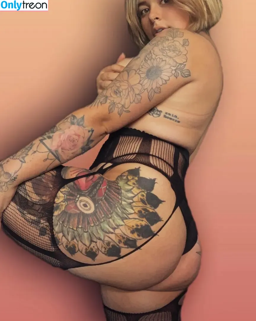 GillianJuggs nude photo #0058 (gillisbeenaughty / mom.mamilky)