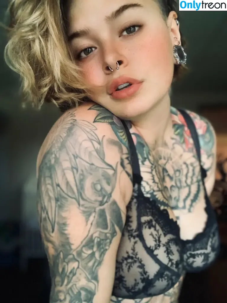 GillianJuggs nude photo #0061 (gillisbeenaughty / mom.mamilky)