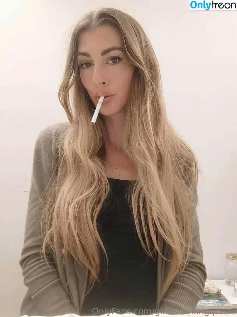 ginasmokingqueen голая photo #0030 (ginasmokingqueen)