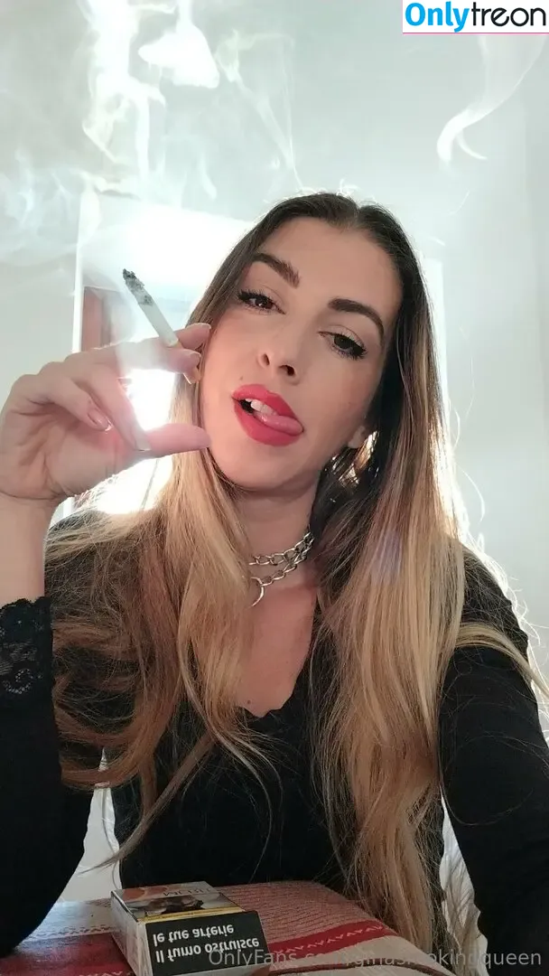 ginasmokingqueen nude photo #0047 (ginasmokingqueen)