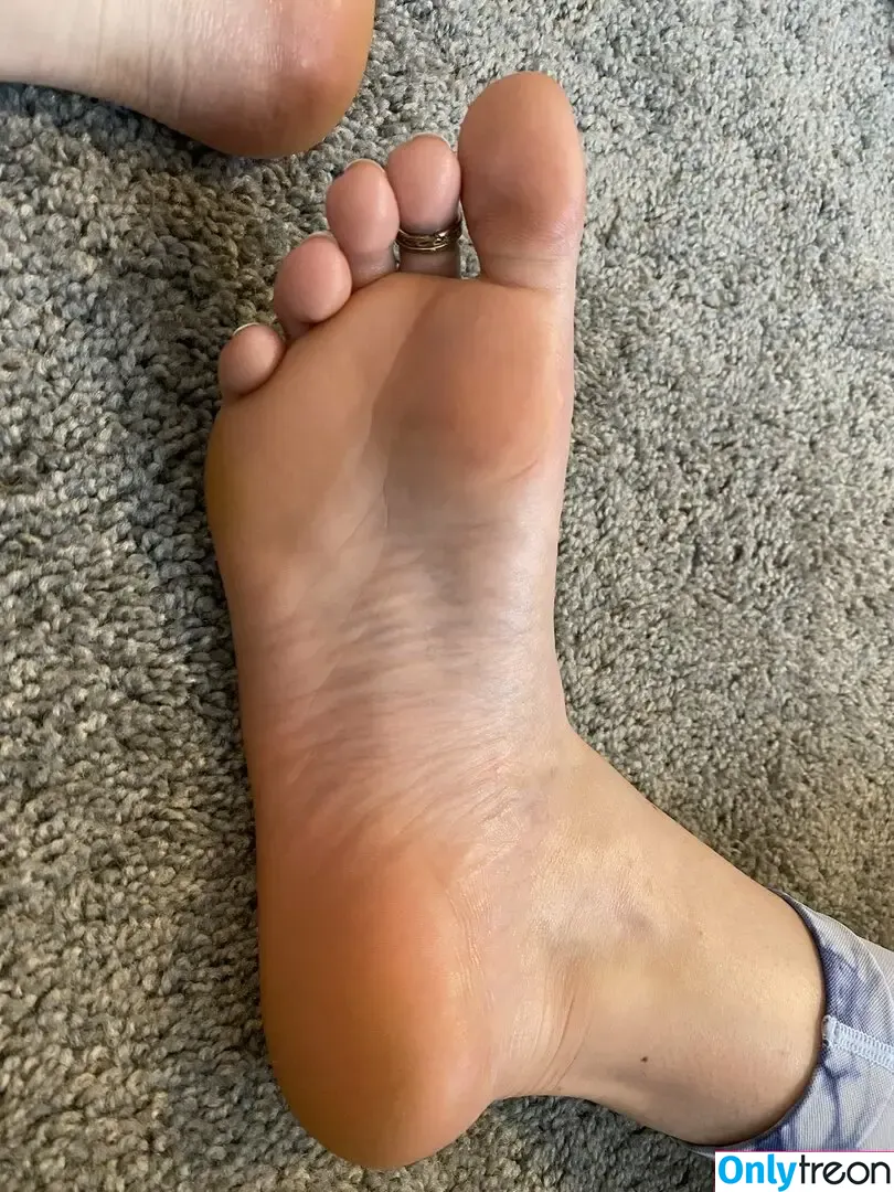 Gingerstoesies nude photo #0051 (gingerstoesies_)