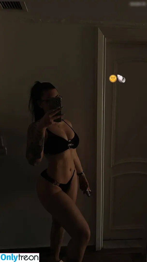 Ginyka nude photo #0001 (Ginyka)