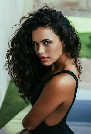 Giovana Cordeiro / cordeirogi фото голая #0004