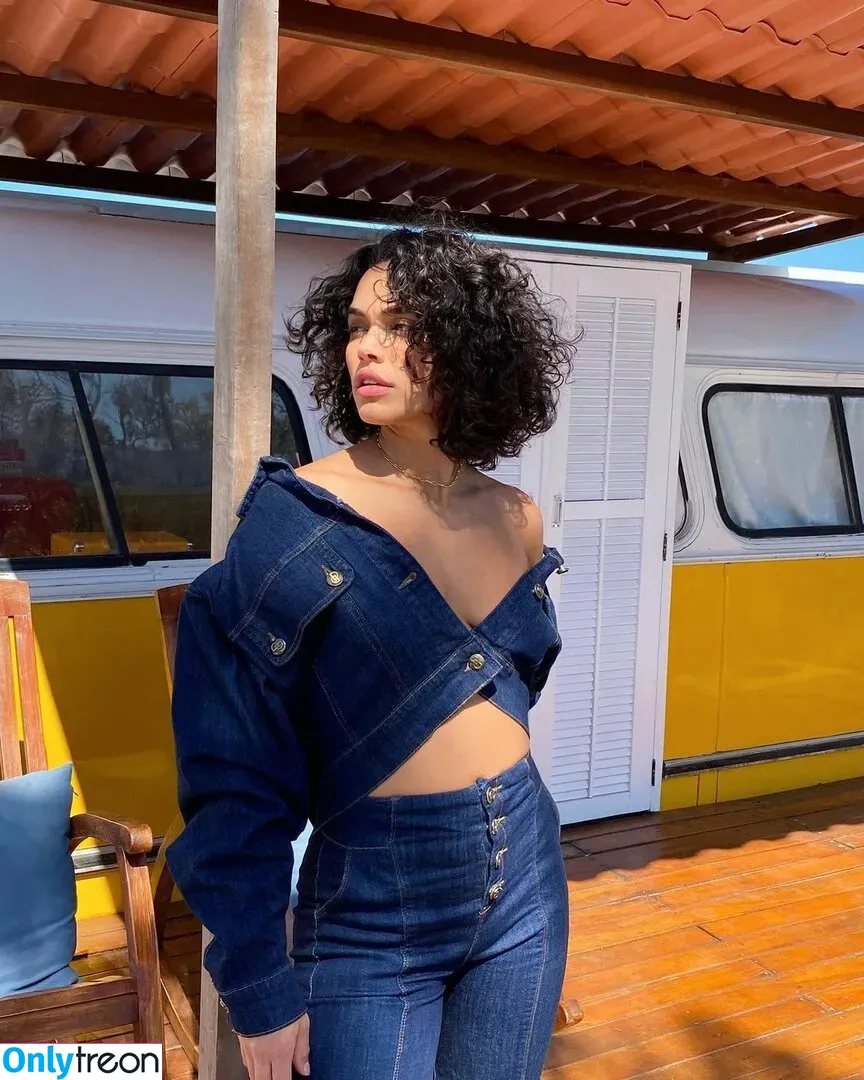 Giovana Cordeiro голая photo #0023 (cordeirogi)