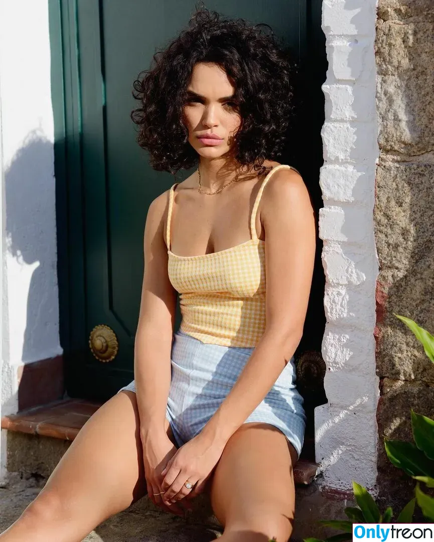 Giovana Cordeiro голая photo #0031 (cordeirogi)