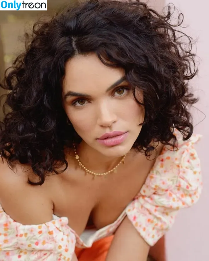 Giovana Cordeiro голая photo #0067 (cordeirogi)