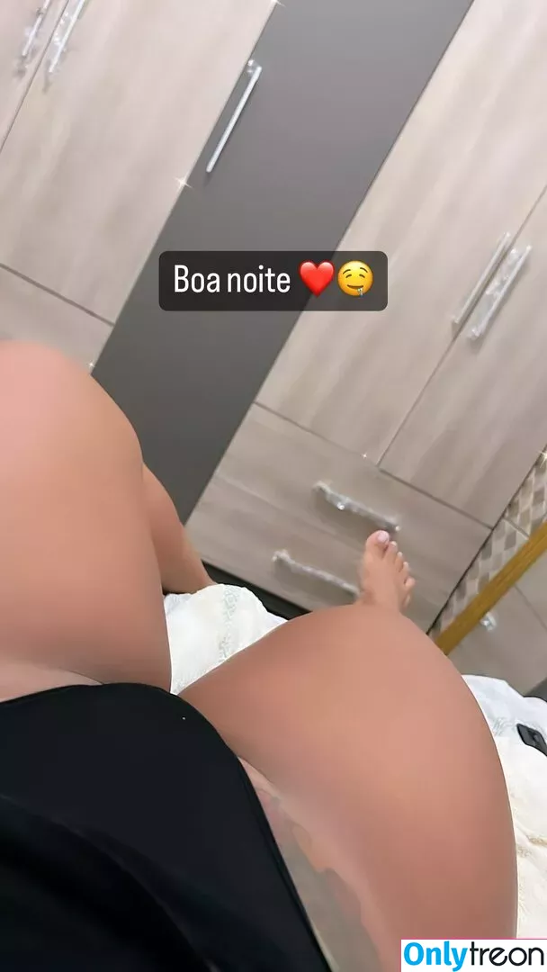 Giovana Souza nude photo #0002 (giovanaabordo / morena.gii1)