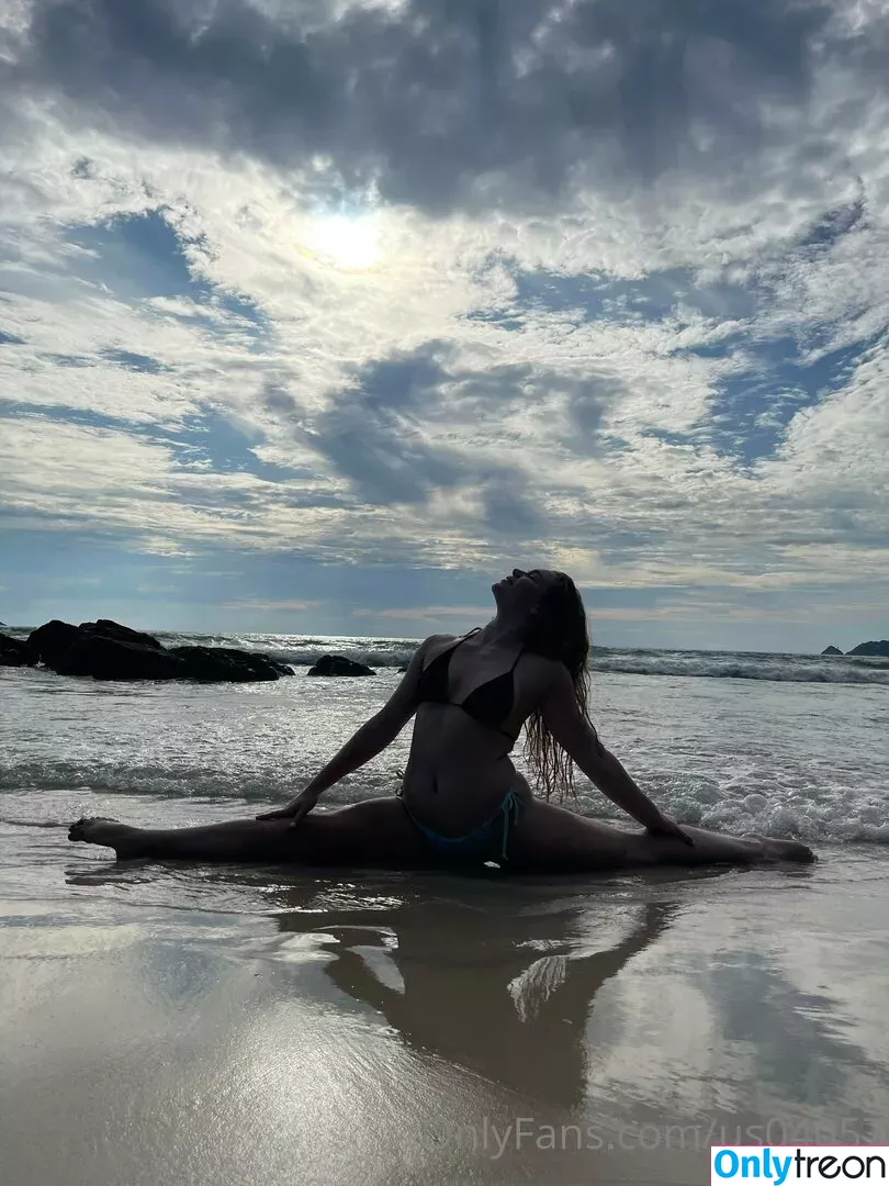 girlflexi nude photo #0012 (girlflex.x.xagain)