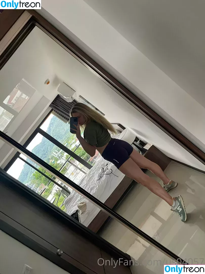 girlflexi nude photo #0020 (girlflex.x.xagain)