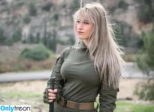 Girls With Guns / Firearms / mia.nicole.23 / wifi_diaries nude photo #0536