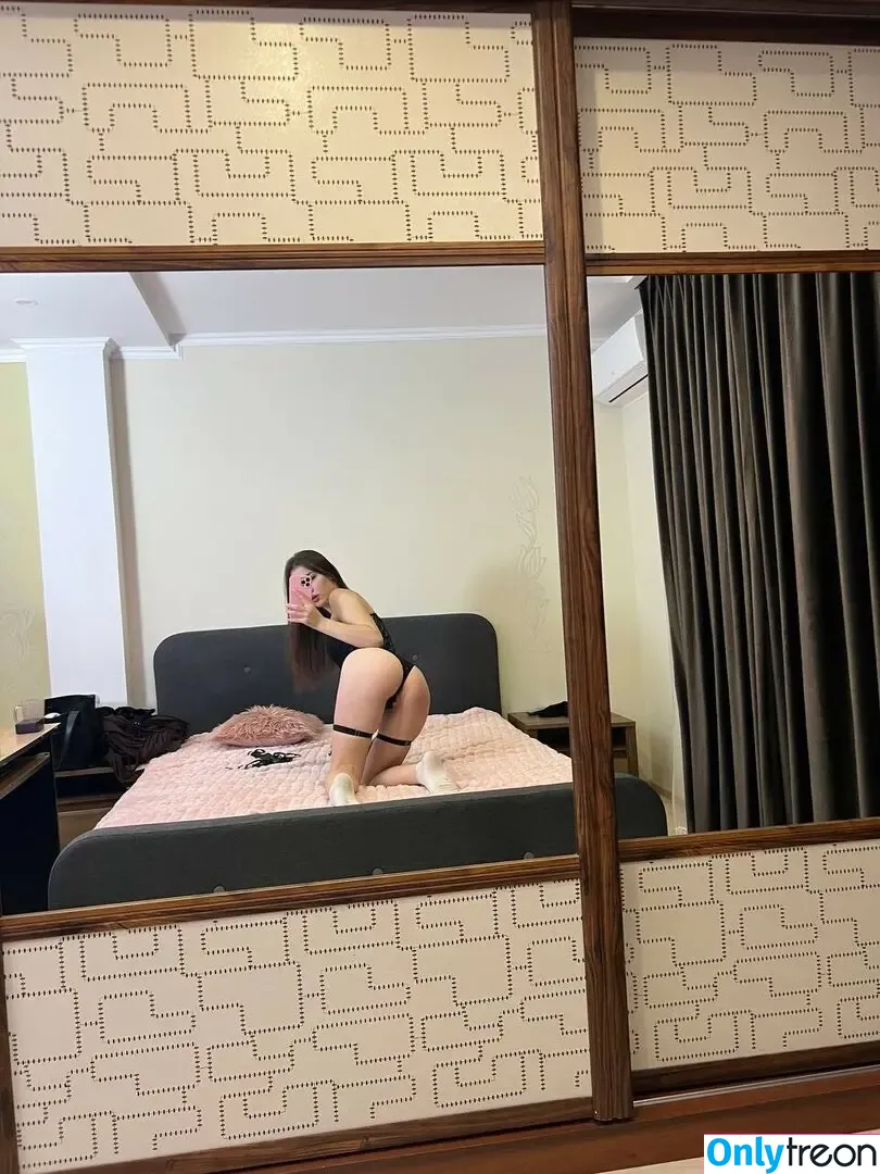 girlsoodaa nude photo #0011 (GirlSoda / yagoodaa)