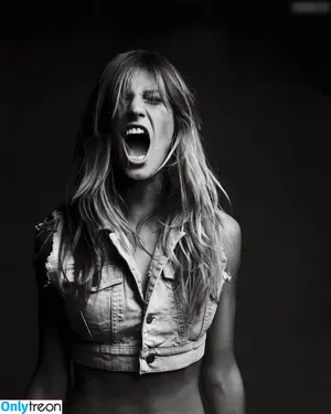 Gisele Bündchen / gisele / giseleofficial фото голая #0517