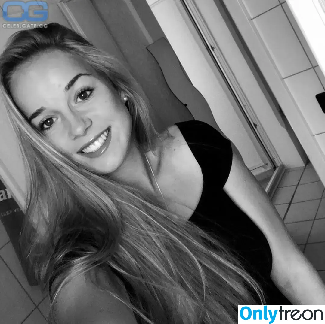 Giulia Gwinn голая photo #0360 (giulia_gwinn / giuliagwinn)