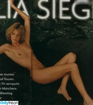 Giulia Siegel / giuliasiegel nude photo #0025