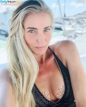 Giulia Siegel / giuliasiegel nude photo #0101