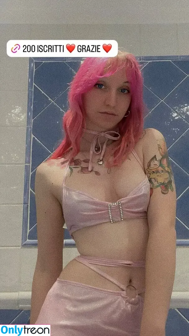 Giulia Traverso nude photo #0010 (ajuicyg)
