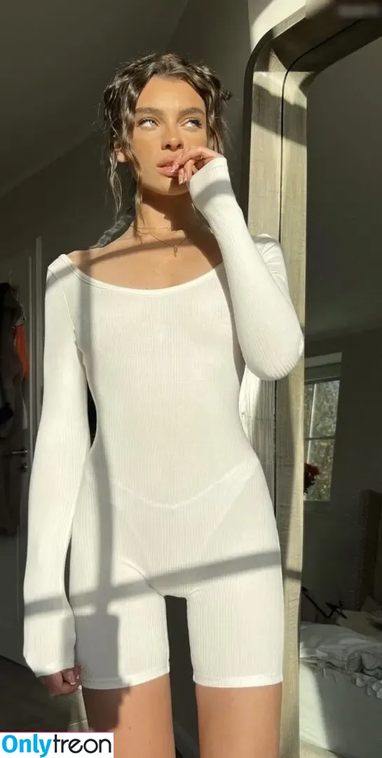 Giuliana Graul nude photo #0007 (giulianaxgg)