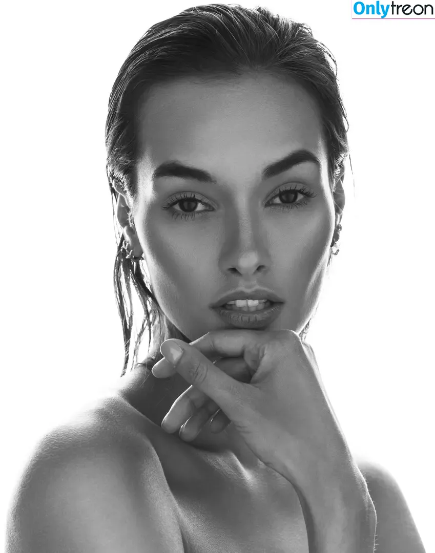 Gizele Oliveira голая photo #0103 (giizeleoliveira)