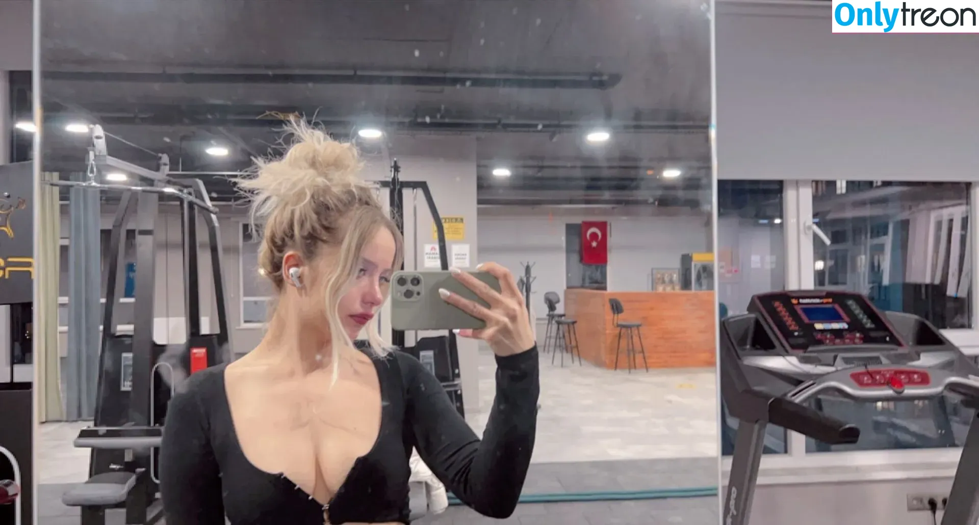 Gizem Bagdacicek nude photo #0026 (gizembagdacicekk / gizemsavagex)