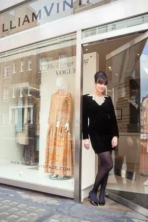 Gizzi Erskine / gizzierskine фото голая #0060