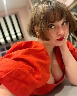 Gizzi Erskine / gizzierskine фото голая #0068