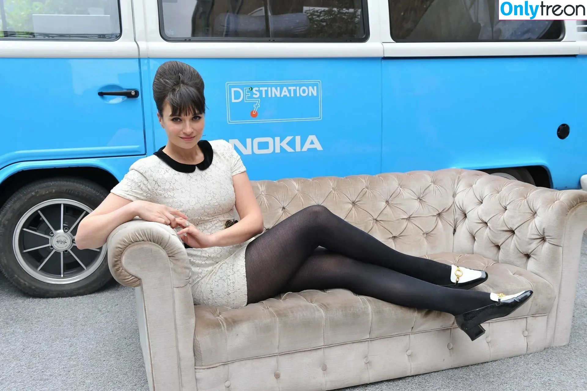 Gizzi Erskine голая photo #0031 (gizzierskine)