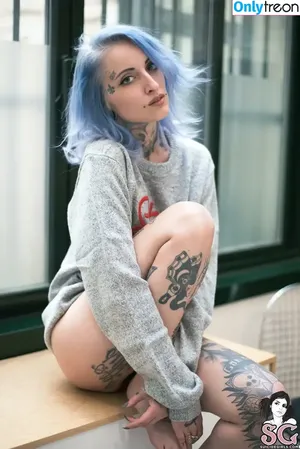 gladycesuicide / Gladyce / gladycefavour фото голая #0952