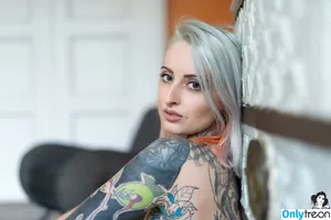 gladycesuicide / Gladyce / gladycefavour фото голая #1035