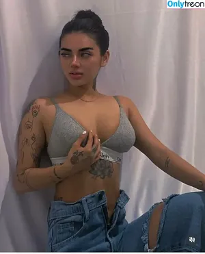 Gladys Alganesy / gladys.alganesy nude photo #0004