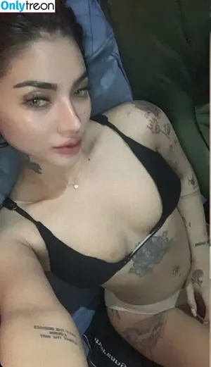 Gladys Alganesy / gladys.alganesy nude photo #0006