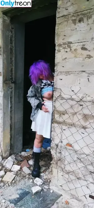  nude photo #0003