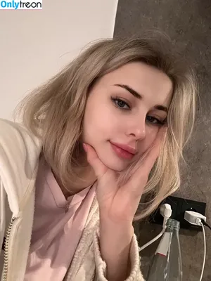 GloriaMatvien фото голая #0061
