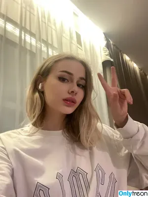 GloriaMatvien фото голая #0065
