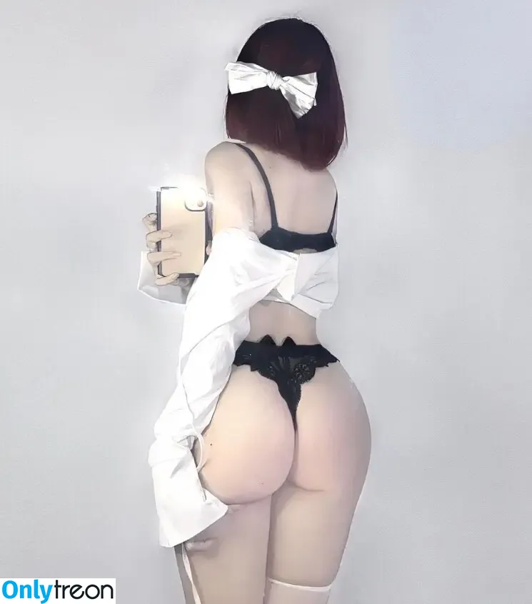 gne.hanis_ nude photo #0016 (gne.hanis__)