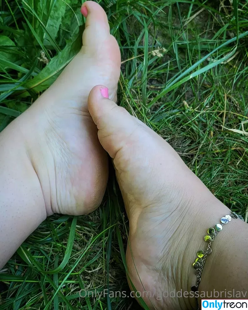 goddessaubrislav nude photo #0017 (missbrispams)