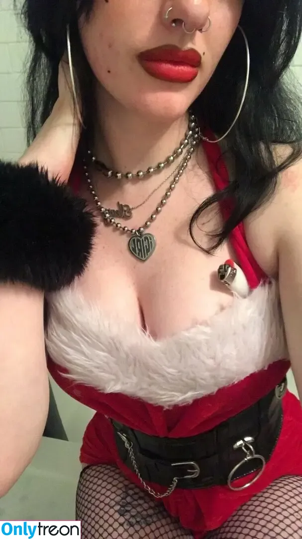 GoddessFifi голая photo #0010 (DutchessFifi / Fifi_SoFreaky / goddess.faith / klitorious_b.i.g)