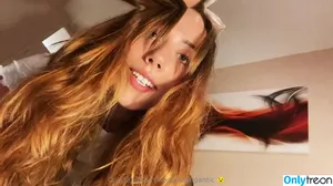 goddessgigantic / giganticgoddess фото голая #0022