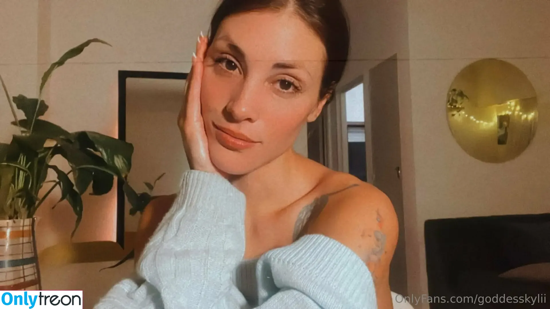 goddesskylii nude photo #0041 (fun.with.kylii)