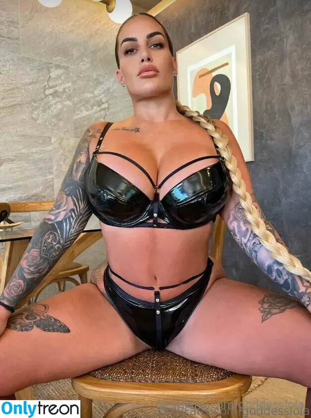 goddesslola nude photo #0017 (lolas_playhouse)