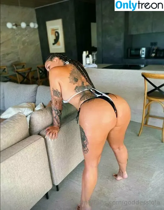 goddesslola nude photo #0019 (lolas_playhouse)