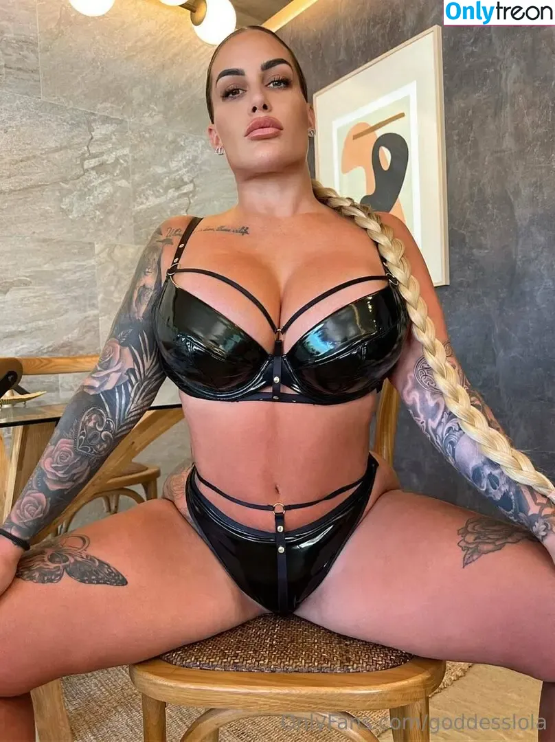 goddesslola nude photo #0049 (lolas_playhouse)