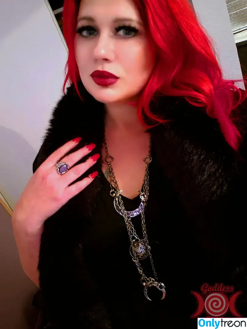 goddesslycia голая photo #0003 (goddesslycia)