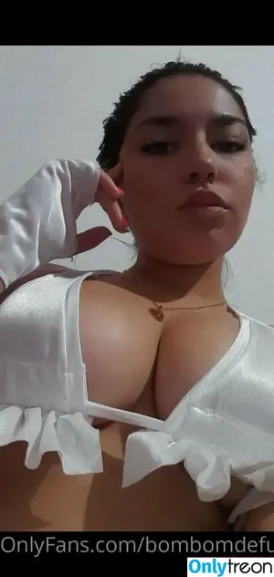  nude photo #0001