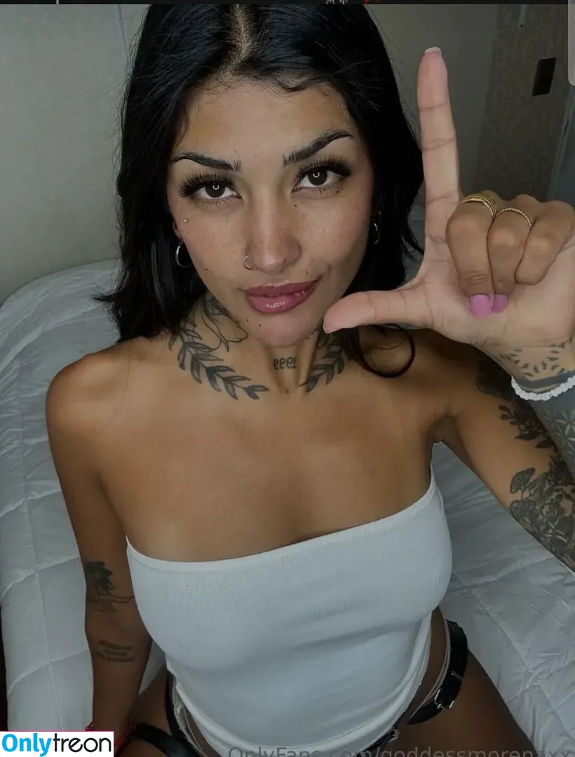goddessmorenaxx nude photo #0001 (goddessmorenaxx)