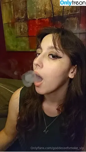 goddessofsmoke_vip / goddess__of__smoke фото голая #0021