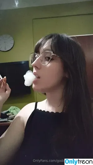 goddessofsmoke_vip / goddess__of__smoke фото голая #0028