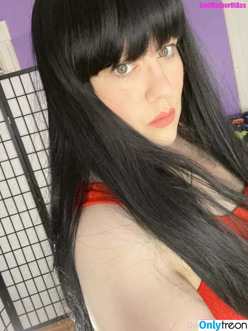 godmotherthegreatfree nude photo #0053 (forever_90s_fan)