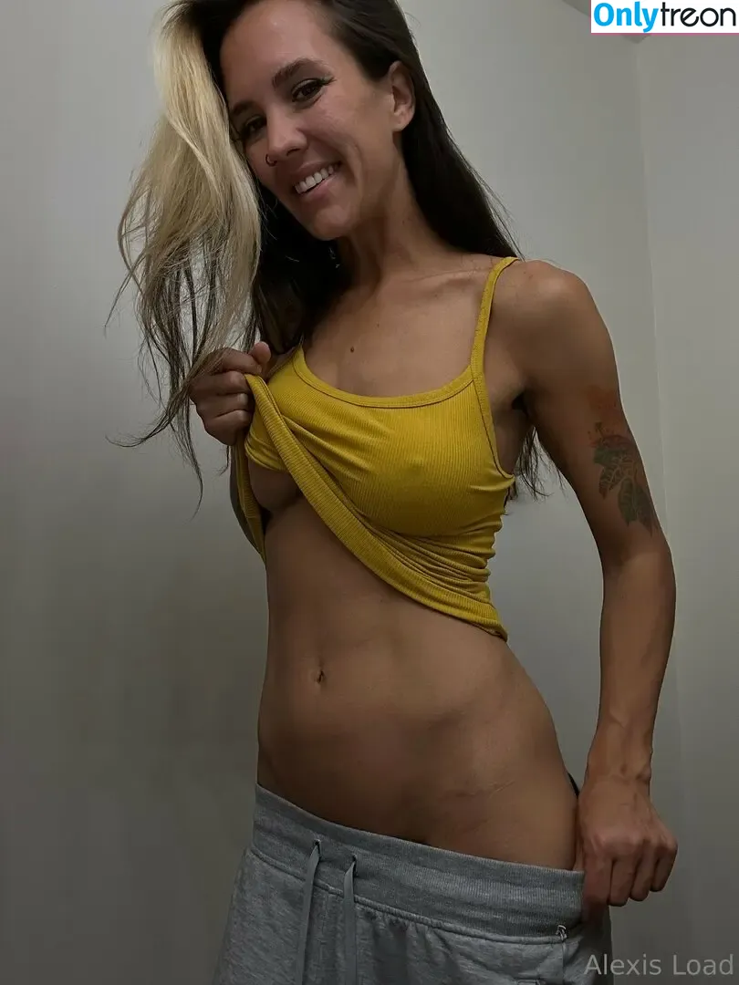 GoldenAlexis голая photo #0002 (the_official_alexisgolden)