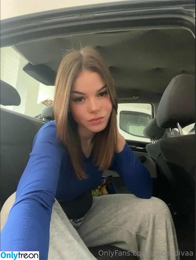 Goldendivaa голая photo #0040 (Arniluck / the.goldendiva)